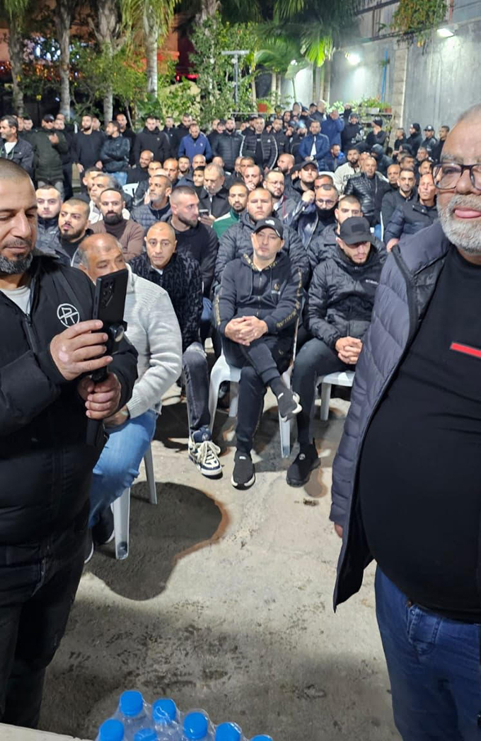 عقد راية الصلح بين عائلتي حمزة وفندي عواودة في كفركنا